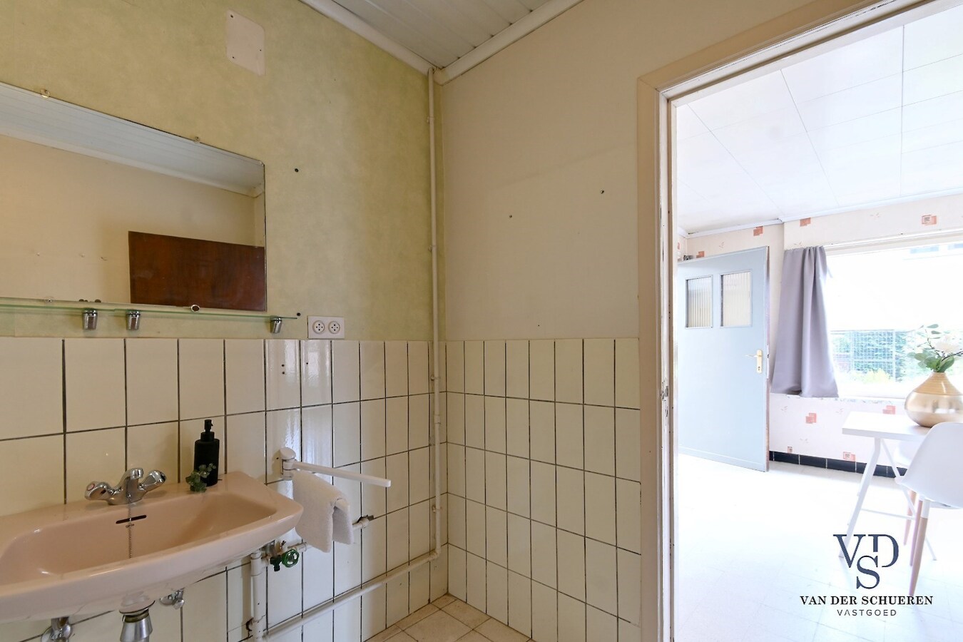 Degelijke eengezinswoning, landelijk gelegen 