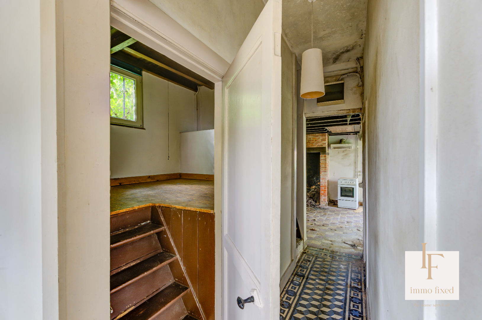 Af te breken woning op een perceel van 2804m2 te Halle-Zoersel. 