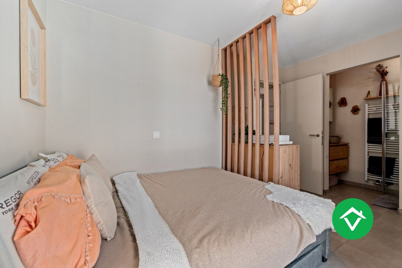 Recent nieuwbouwappartement gelegen op topligging te Eernegem 