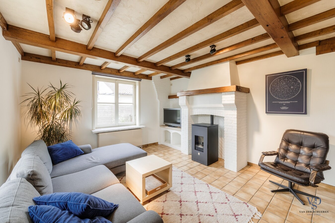 Bijzonder ruime (295m²) gezinswoning in Asper 