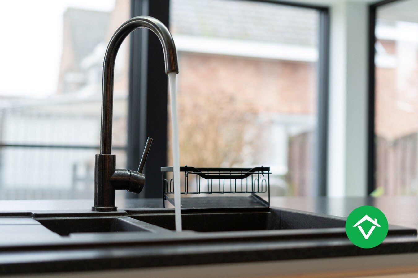 Instapklare gezinswoning met 3 slaapkamers en open veldzicht in Koekelare 