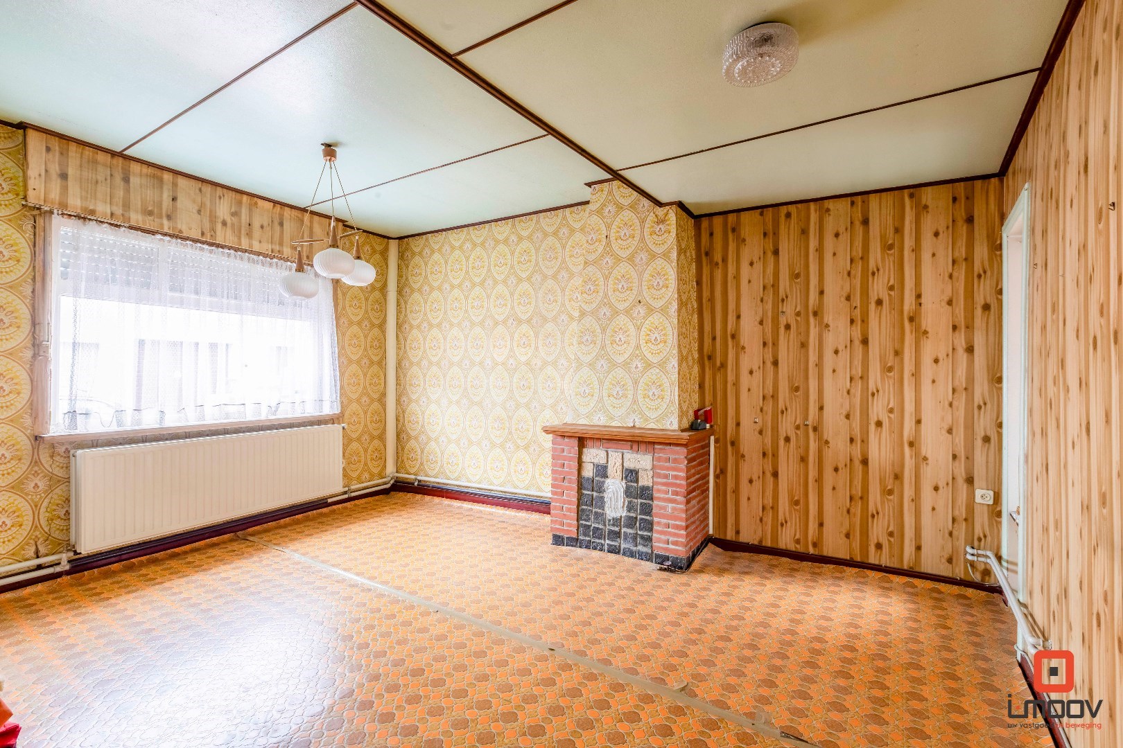 Te renoveren woning met enorm potentieel en uitstekende locatie in Sint-Amandsberg 