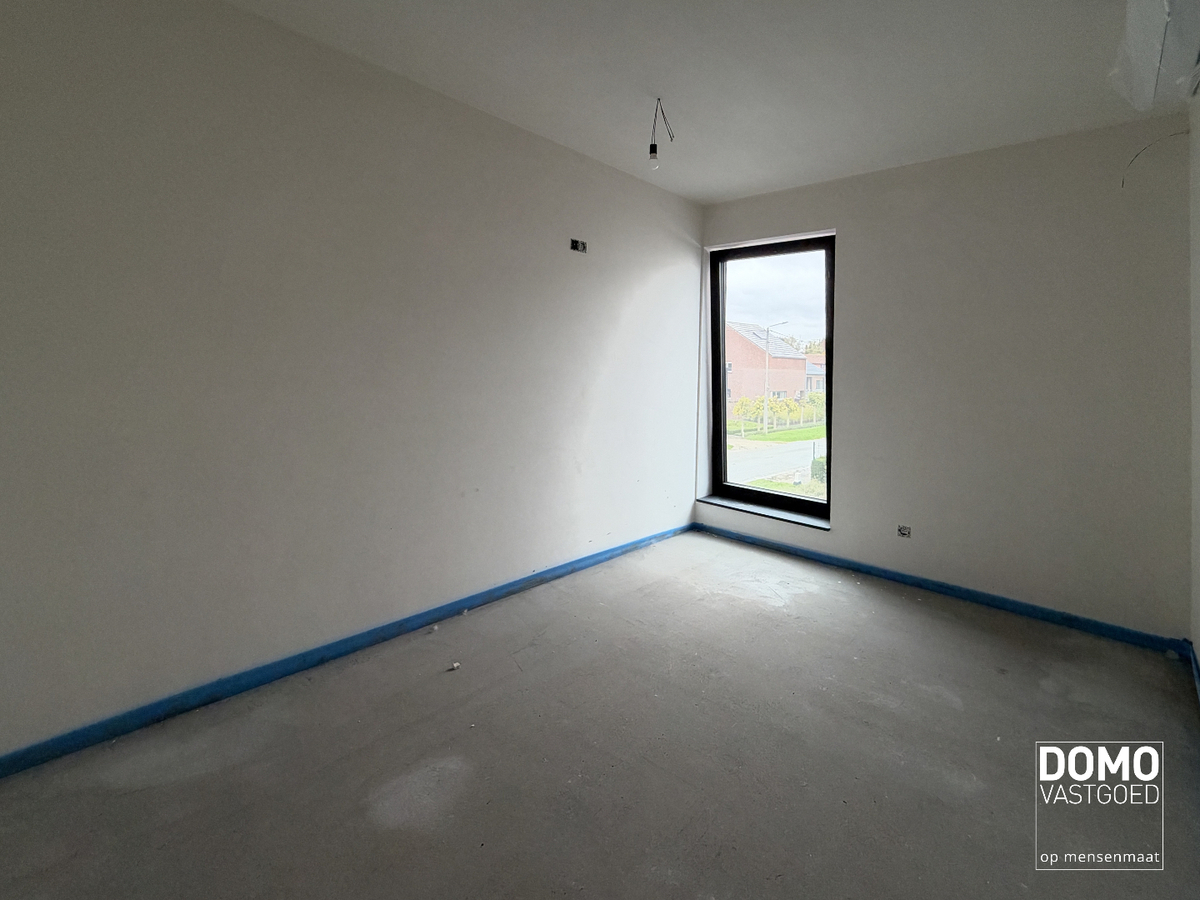 EXCLUSIEVE ENERGIEARME NIEUWBOUWWONGINGEN MET 4 SLAAPKAMERS, TUIN &amp; CARPORT IN HARTJE KERMT (HASSELT) 