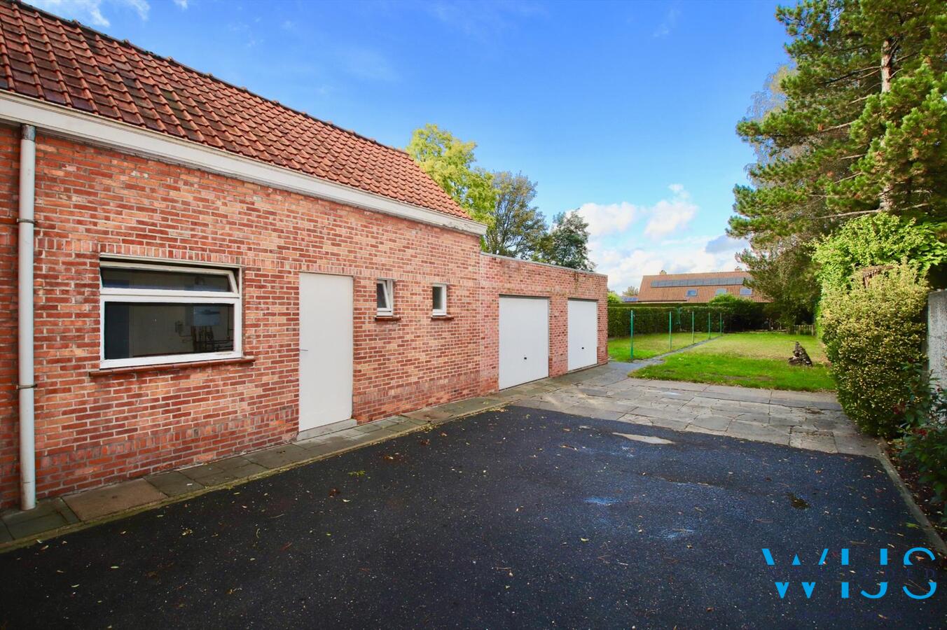 Te renoveren woonhuis op een mooi perceel van 870m² te ERTVELDE! 