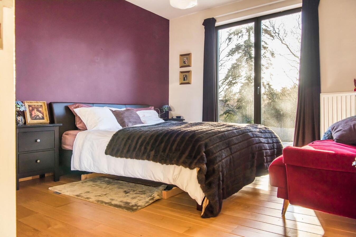 Unieke villa met ruime tuin op toplocatie te Drongen 