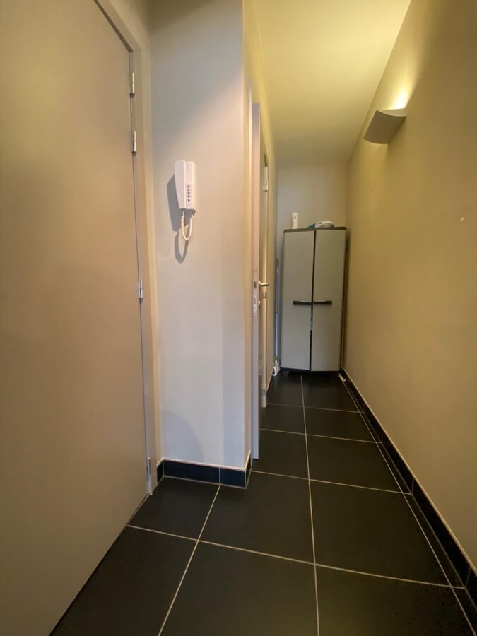 Duplexappartement met zonneterras en parking te Moorslede 