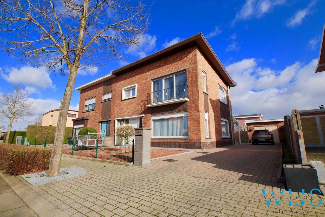 Instapklare en super onderhouden woning op een TOPlocatie in Ertvelde 