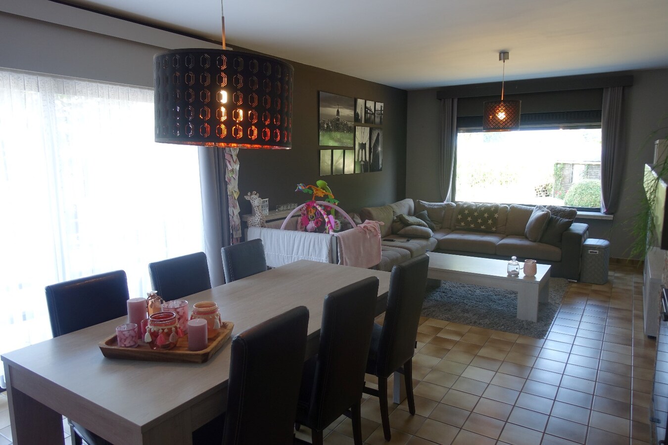 Landelijk gelegen woning met grote tuin 