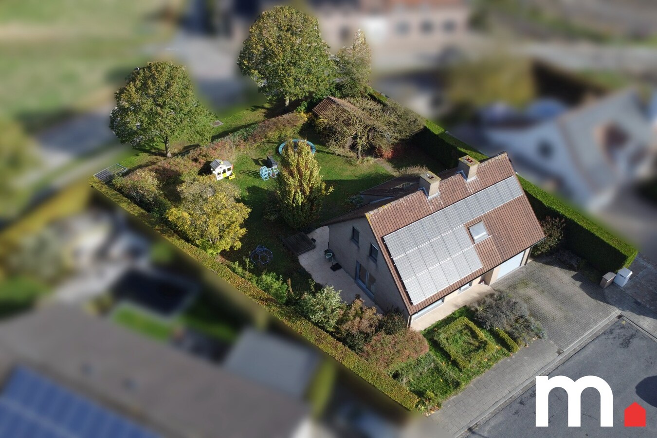 Alleenstaande instapklare villa te Kuurne op 788m² met 4 slaapkamers! 