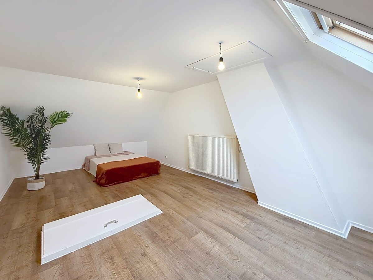 Gezellige gerenoveerde rijwoning met 3 slaapkamers in Kortrijk 