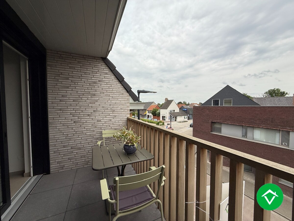 Nieuwbouwappartement met 3 slaapkamers, terras en autostaanplaats in hartje Gits 