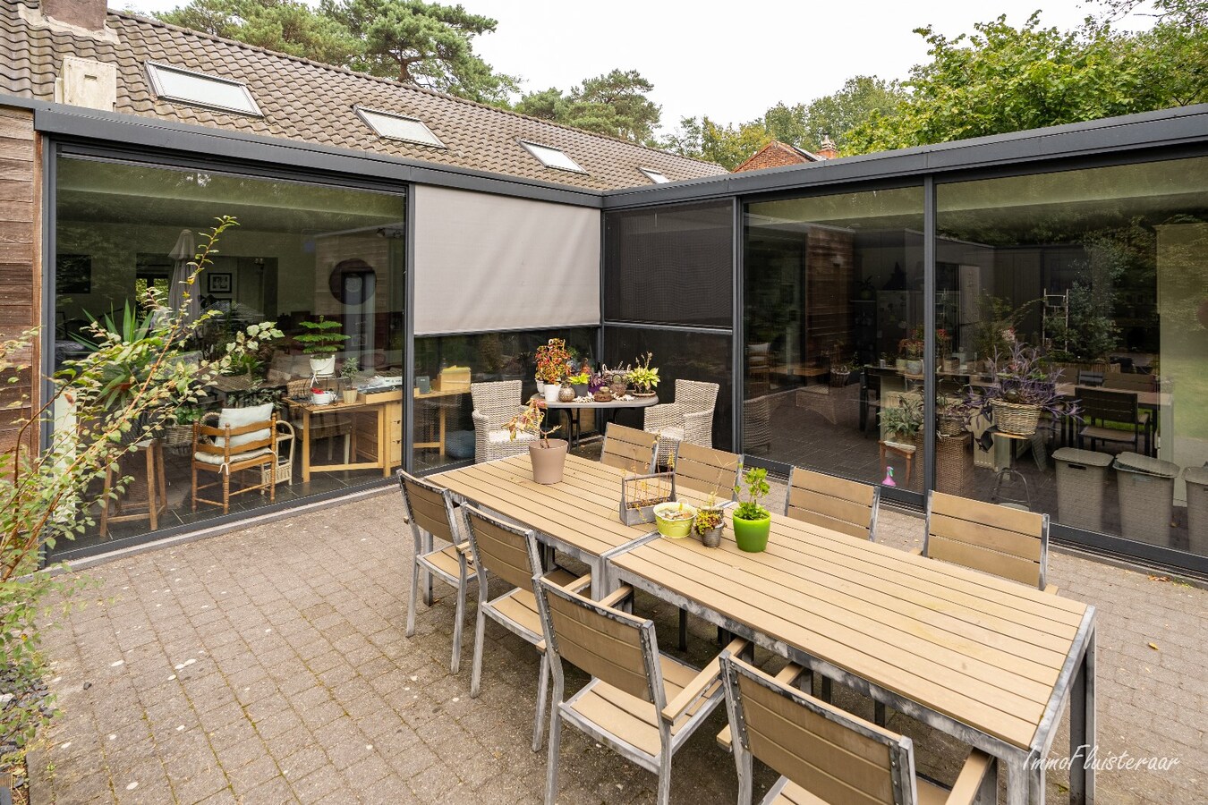 Maison prête à emménager dans un environnement boisé d'environ 24 ares à Keerbergen. 