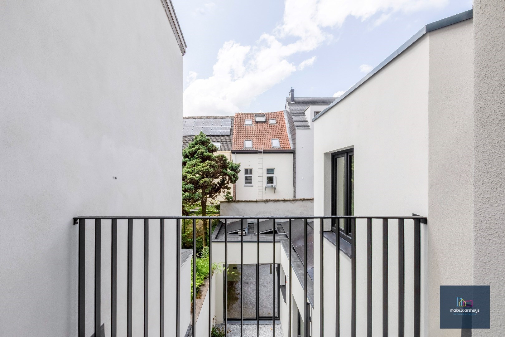 Gunstig gelegen app.  met 2 slaapkamers en terras nabij het Zuid-Park 