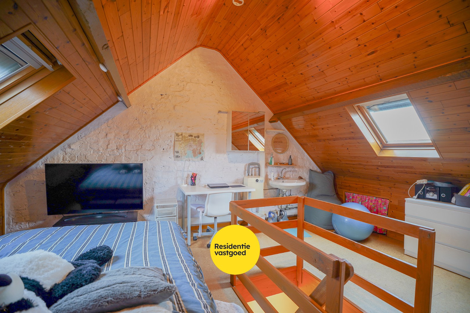 Gezellige hoekwoning met stadstuin op topligging te Sint-Andries 