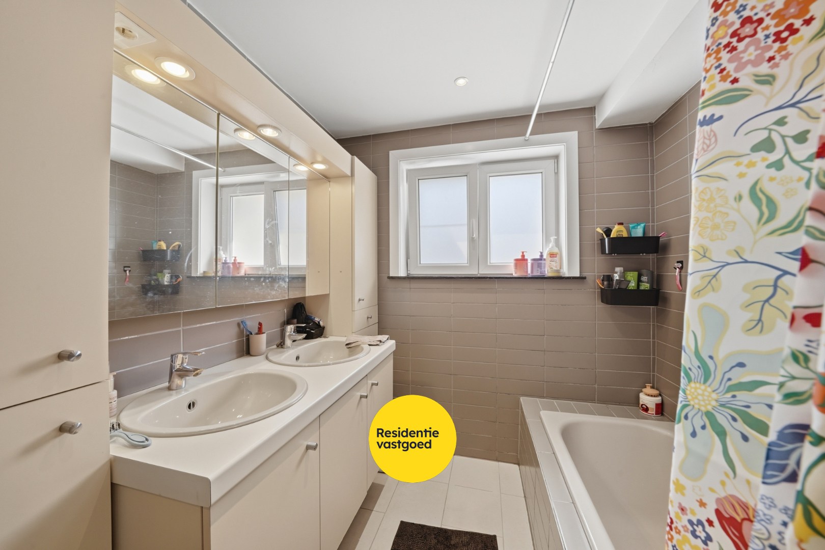 Instapklare bel-étagewoning te Bredene 