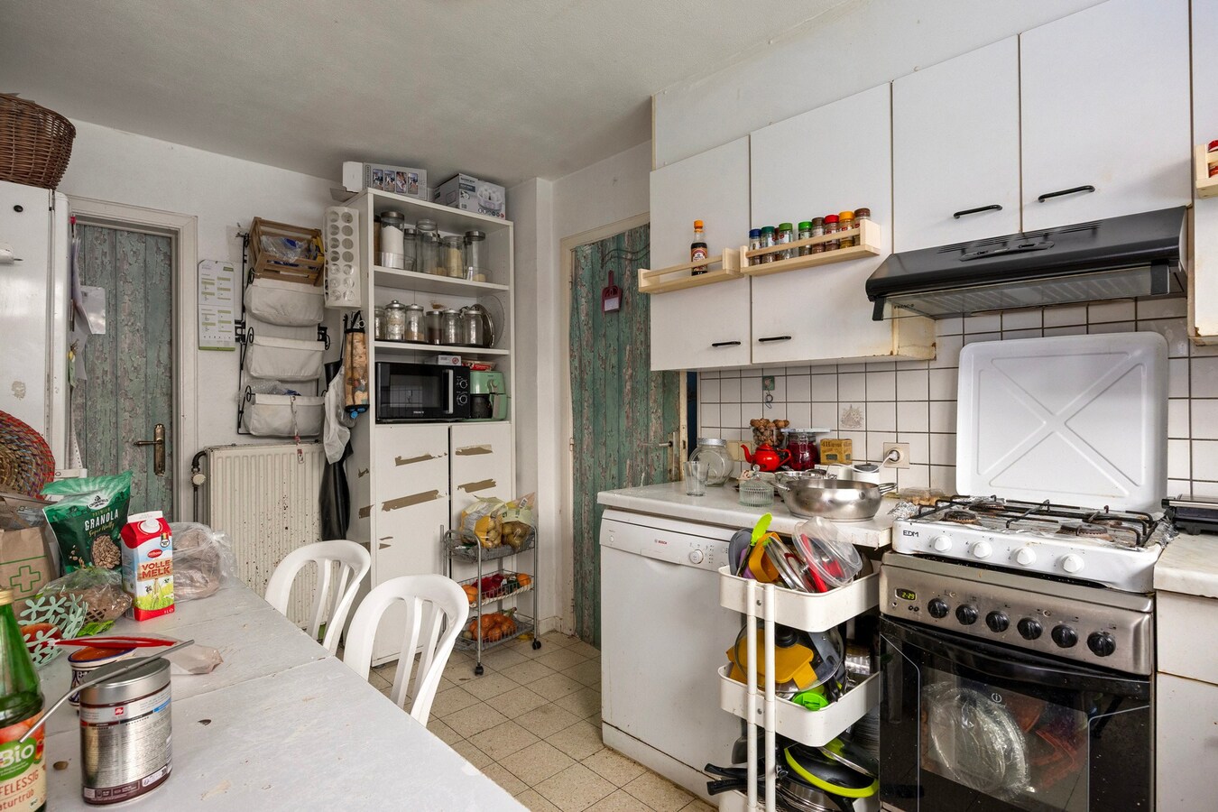 Te renoveren Vrijstaande woning. Of projectgrond (25,50 m breed). 1.146 m². 