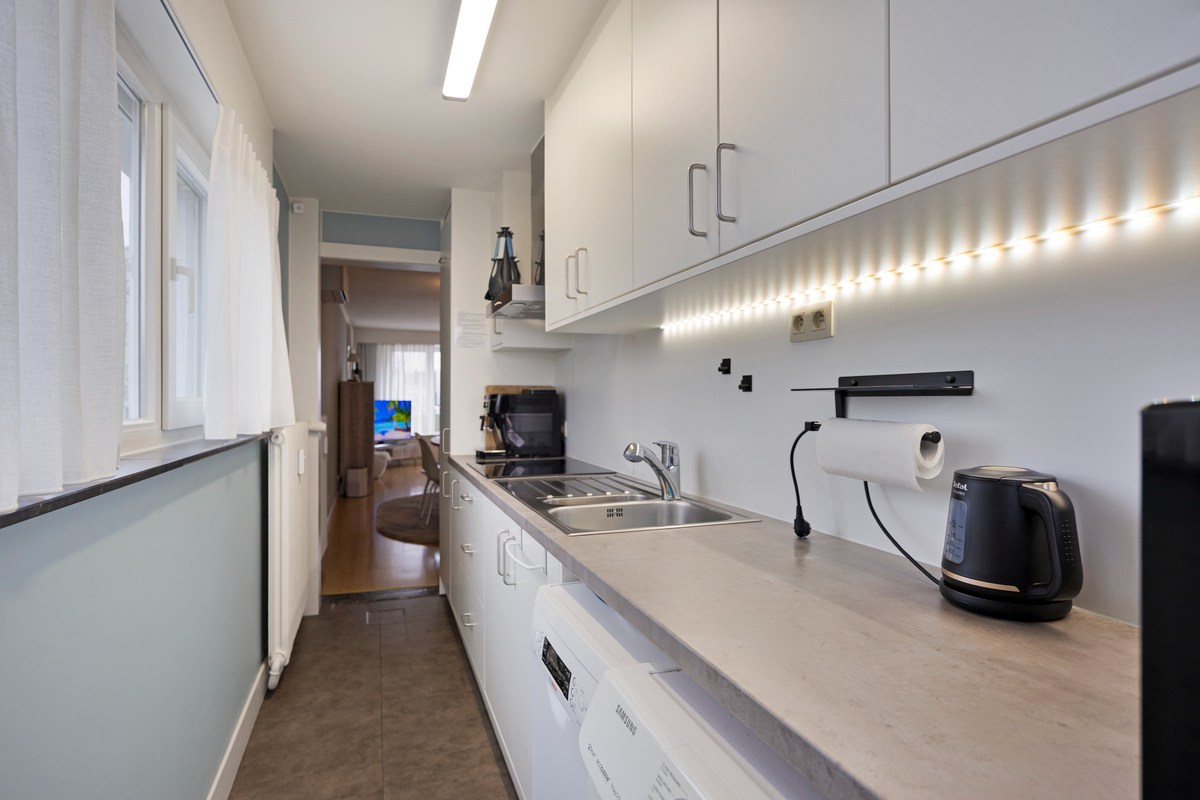 Opbrengsteigendom met handelspand en 3 appartementen te koop in Heverlee op een super ligging! 