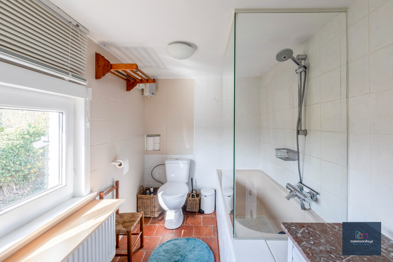 Unieke hovenierswoning op een perceel van 1 ha 18a 84ca 