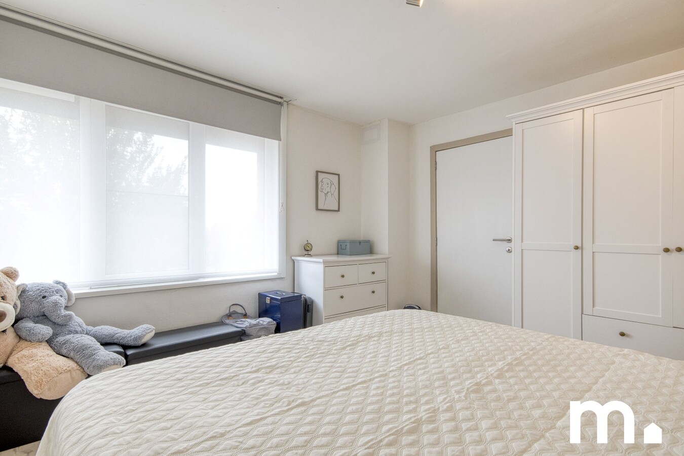 Instapklare gezinswoning met 4 ruime slaapkamers en aangelegde tuin 