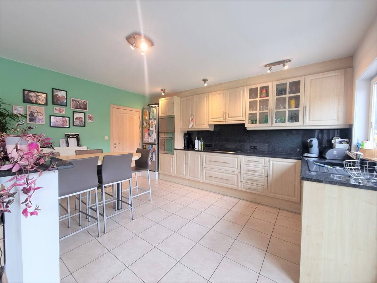 Mooie gezinswoning met tuin &amp; garage in rustige, kindvriendelijke woonwijk - Dudzele 