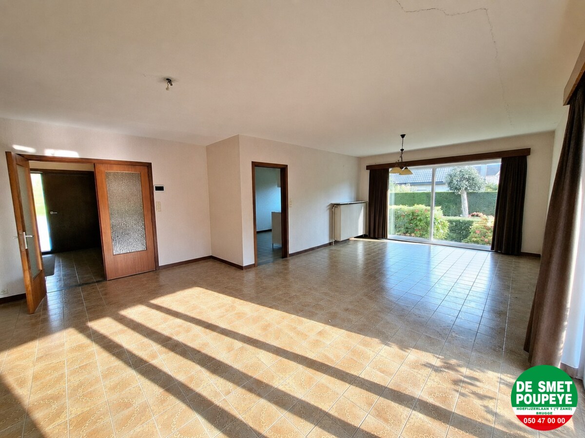 Ruime alleenstaande villa 