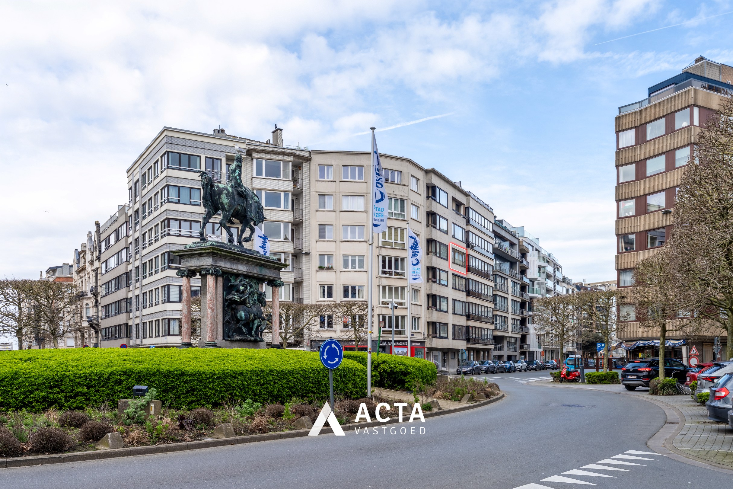Ruim en centraal gelegen appartement op het Leopold I Plein in Oostende 