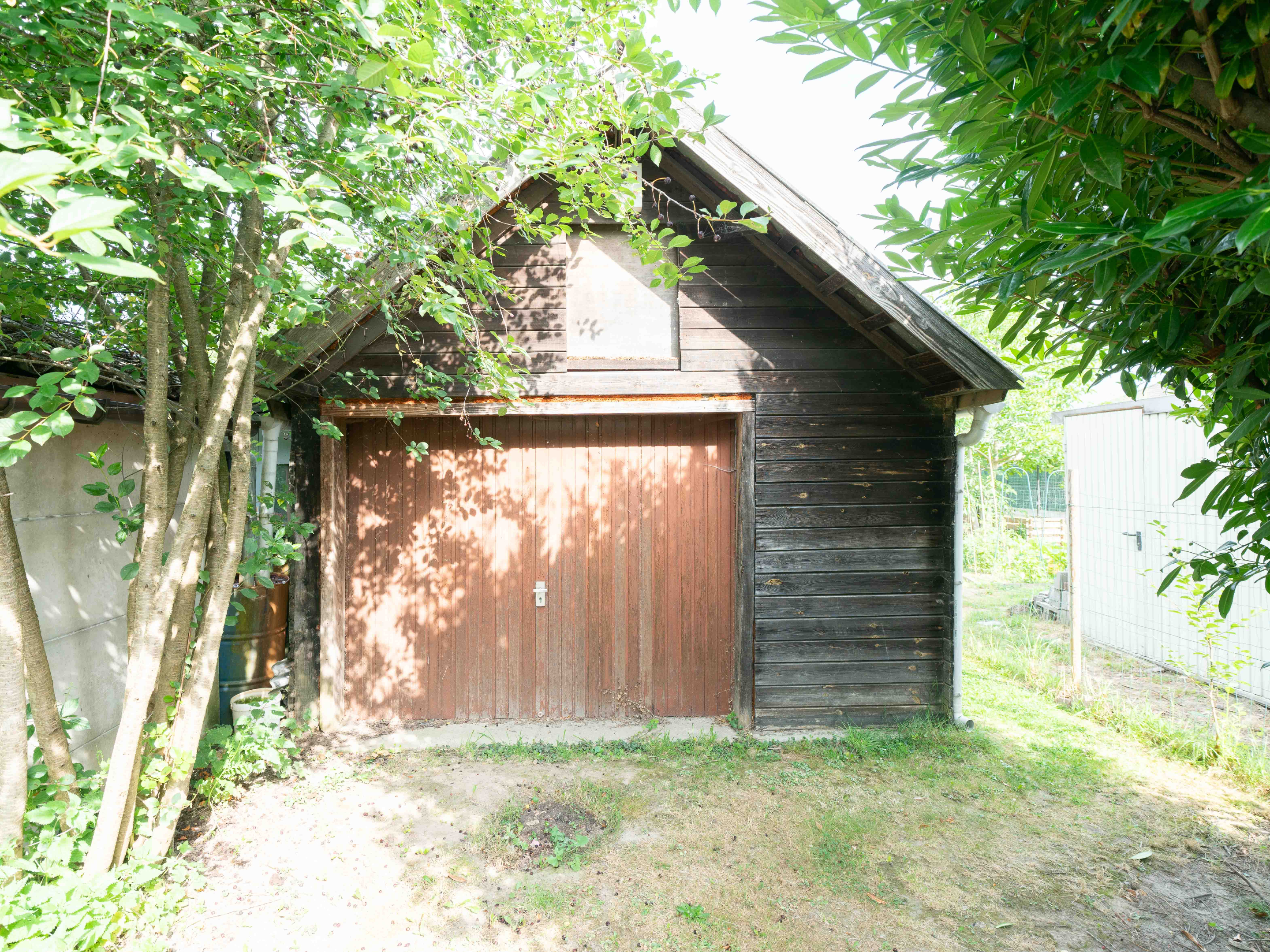 Leuke 2-gevel met gezellige tuin op toplocatie 