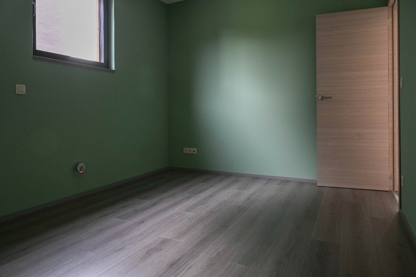 Instapklaar gelijkvloers huis met 2 slaapkamers 