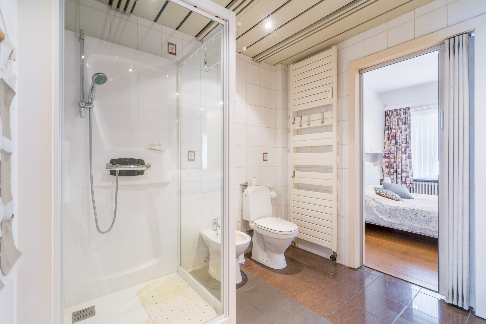 APPARTEMENT MET FRONTAAL ZEEZICHT IN CENTRUM OOSTENDE - 1 SLAAPKAMER 