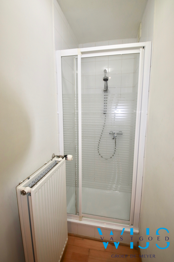 Instapklaar 2slaapkamer appartement te Zelzate! 