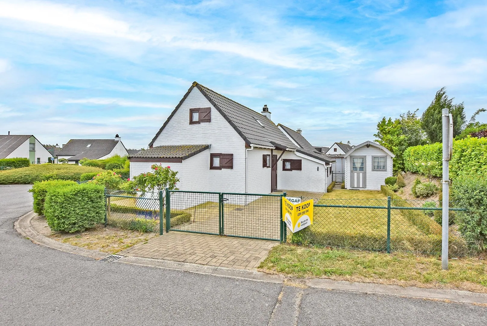 Vakantiewoning op 200m² met 3 slaapkamers nabij het spaarbekken van Nieuwpoort, inclusief private parking.