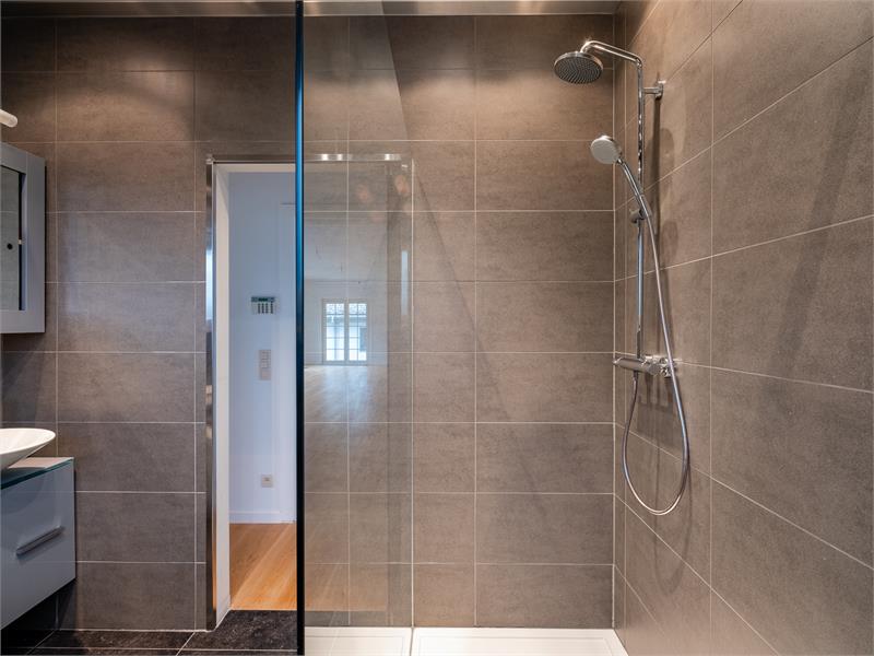 Volledig gerenoveerde villa in het charmante Pollare. 