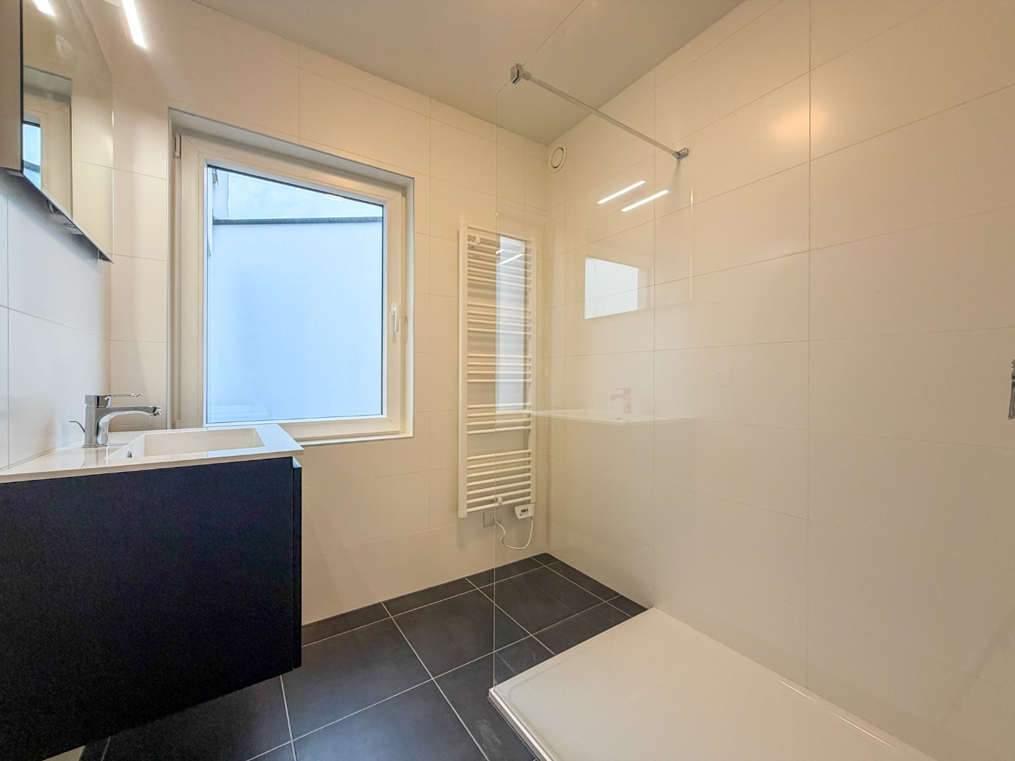 Energiezuinig appartement, nieuwbouw, met 2 slpk en zonneterras, Torhout 