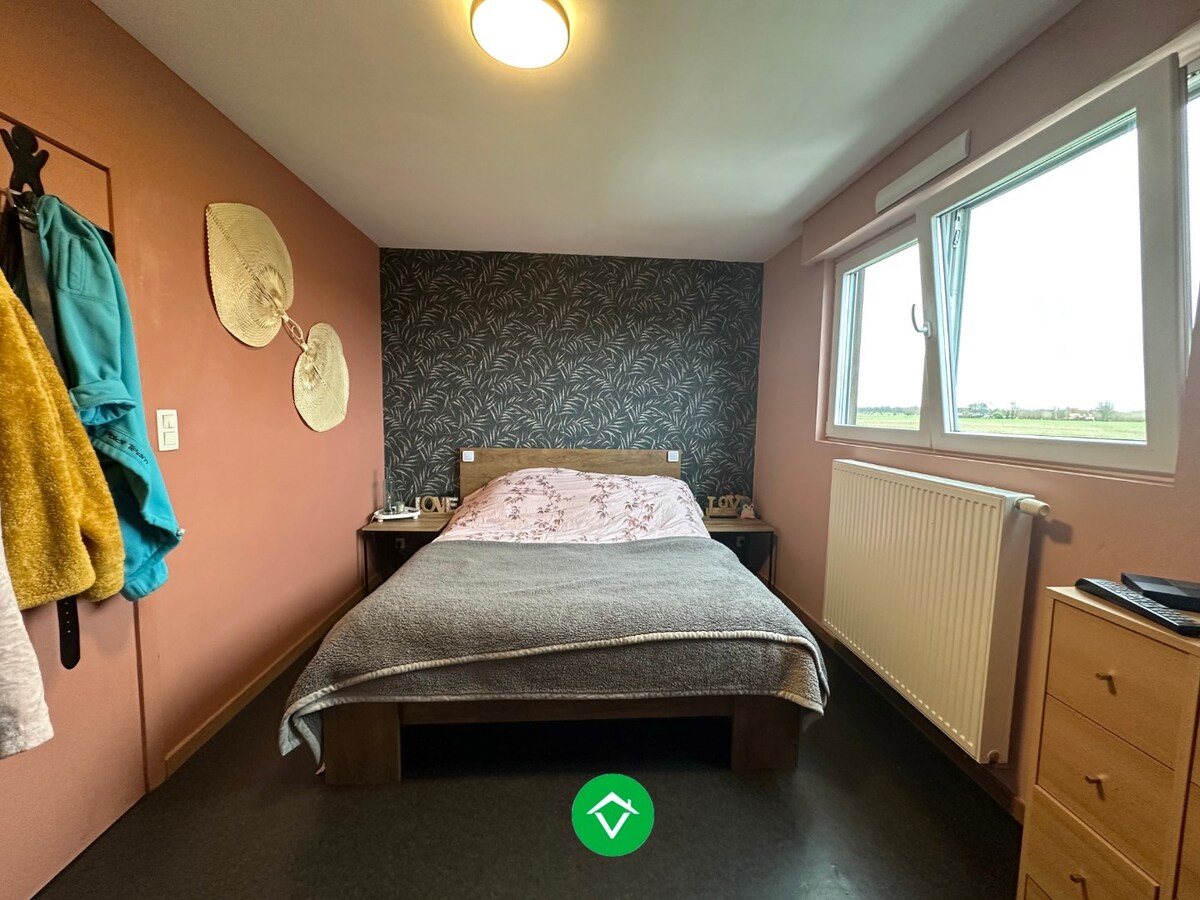 Alleenstaande woning te Eernegem 