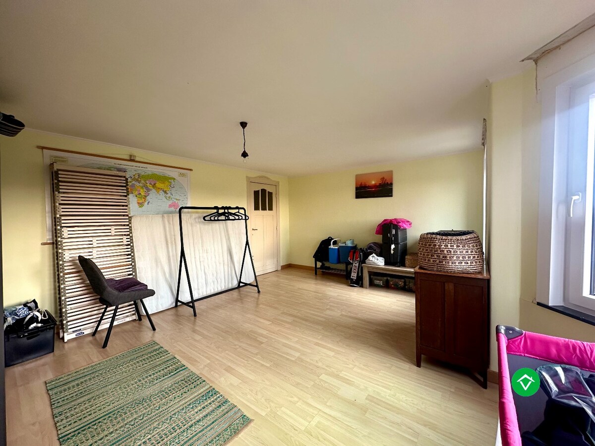 Instapklare open bebouwing op ruim perceel (1.426 m²) in rustige straat 