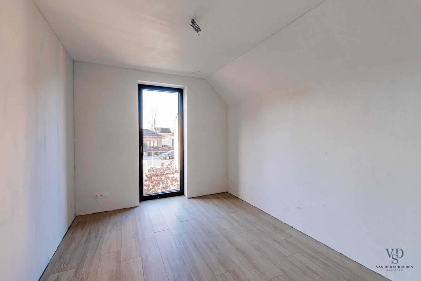 Landelijke nieuwbouwwoning in hartje Dikkelvenne 