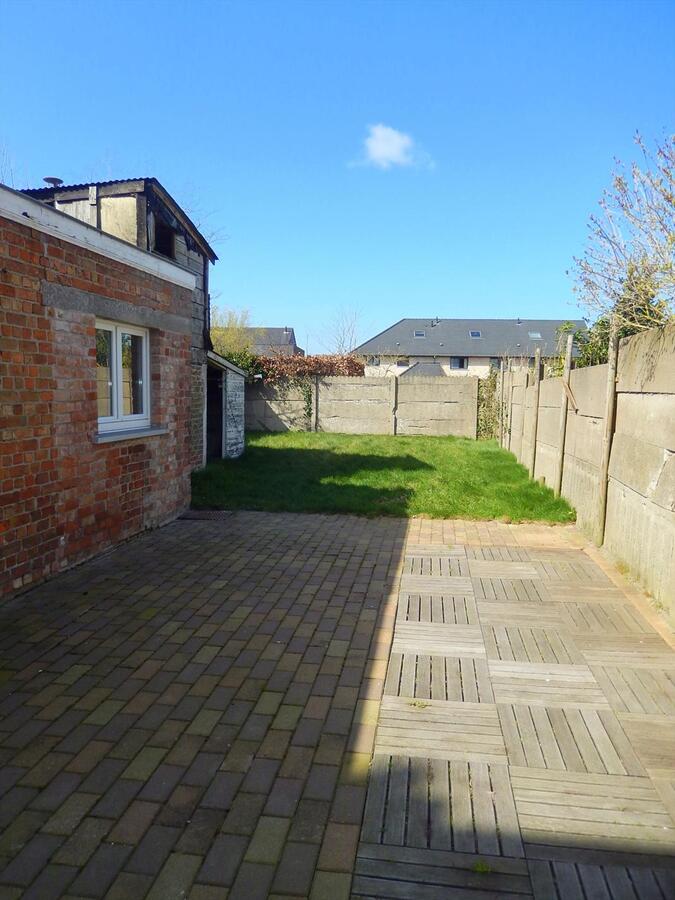 Charmante ruime woning te varsenare 