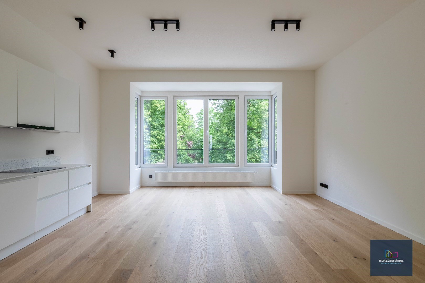 Gunstig gelegen app.  met 2 slaapkamers en terras nabij het Zuid-Park 