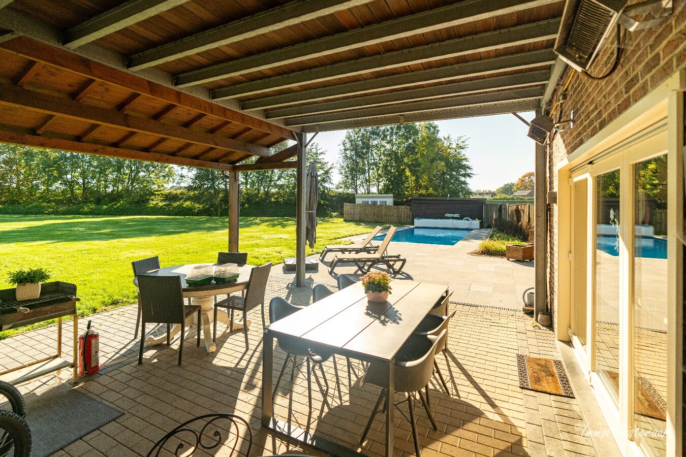 Volledig uitgeruste paardenaccommodatie op ca. 4,2 ha nabij Herentals 