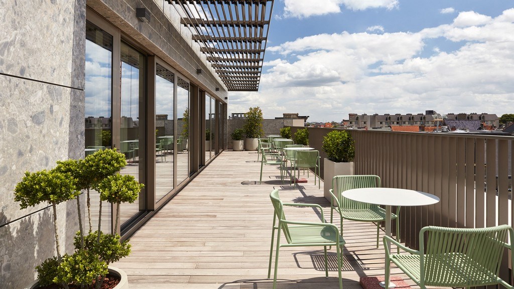 Instapklare kantoorplateaus te huur in Clockwise Antwerpen