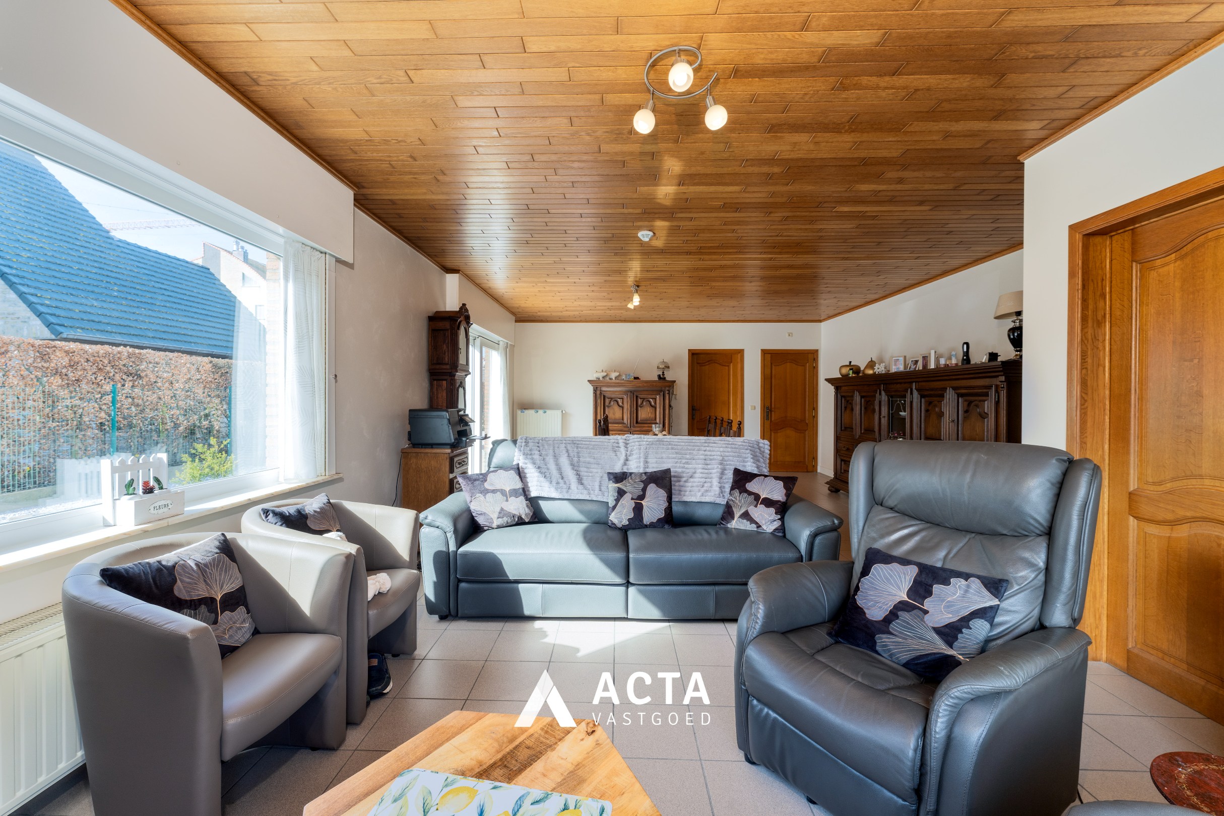 Ruime bungalow op topligging te Middelkerke 