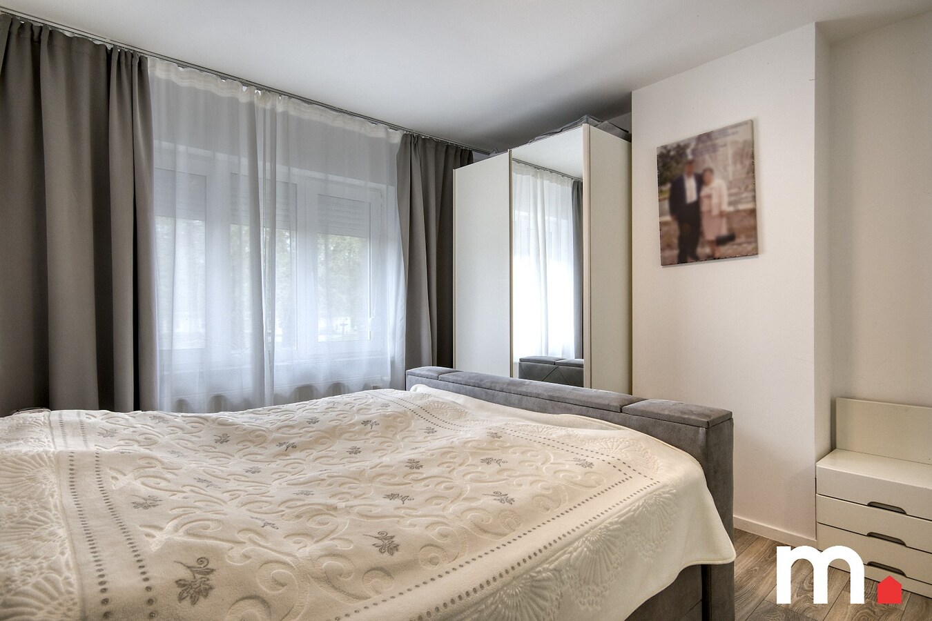 Instapklare woning te Ingelmunster met 3 slaapkamers en uitweg achteraan! 