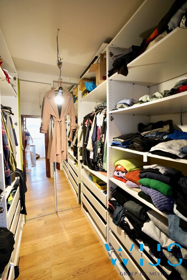 Instapklaar woonhuis op TOPlocatie te DRONGEN ! 