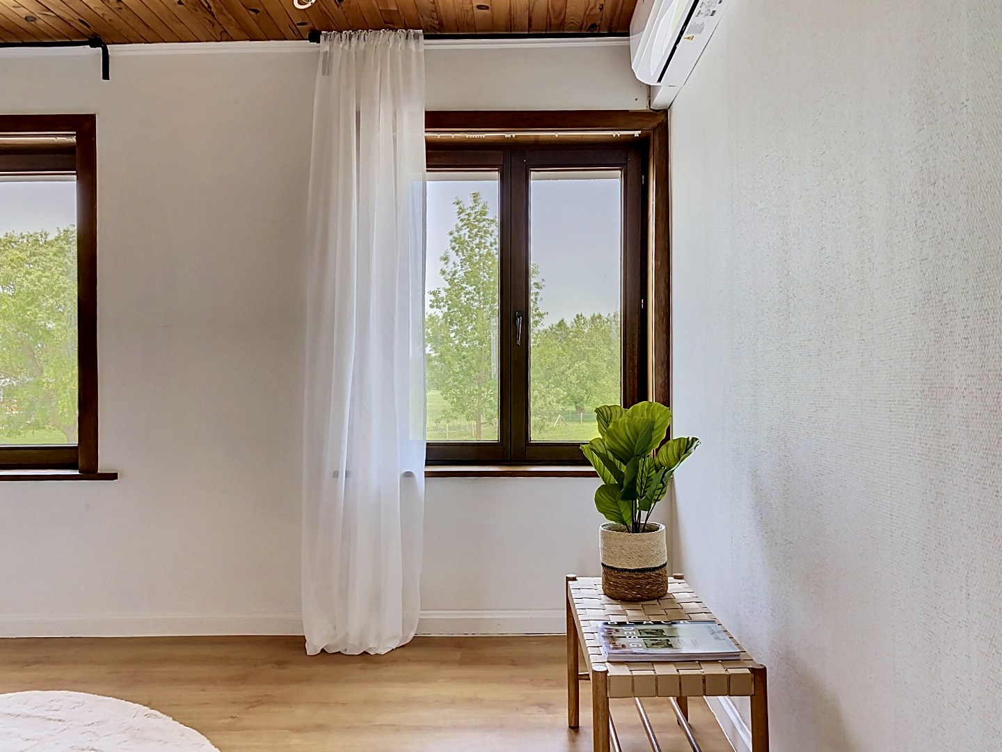 Instapklare gezinswoning met open zicht en mooie tuin, perceel 539 m², Torhout 