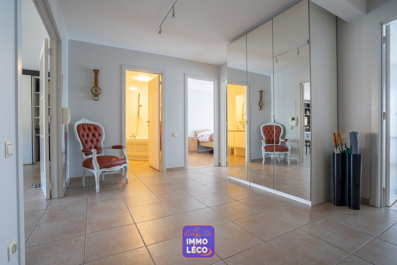 Appartement 3 chambres en plein centre-ville, terrasse, possibilité garage ! 