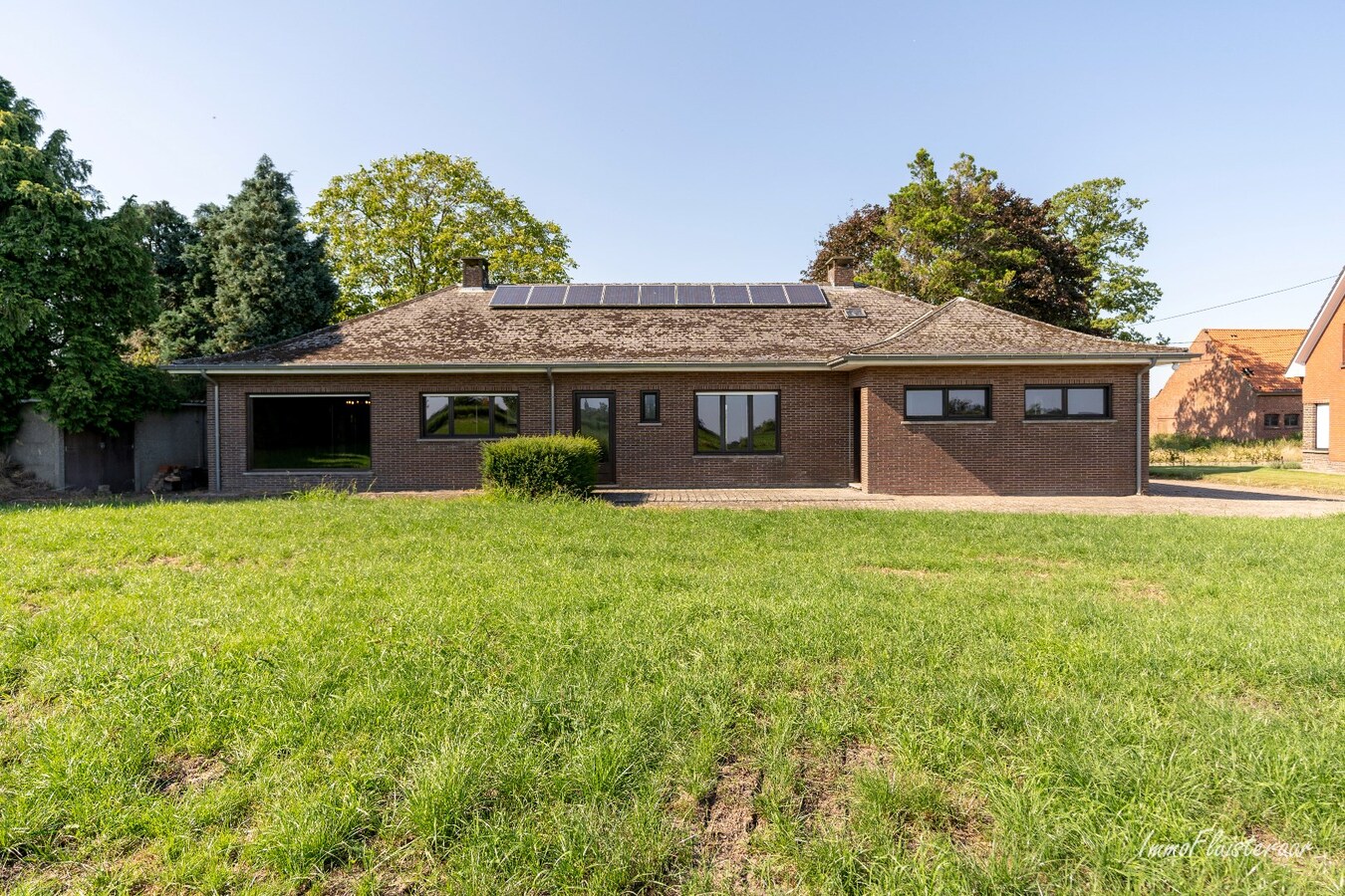 Maison à rénover d'environ 3 717 m2 à Rijkevorsel (option d'achat supplémentaire d'un pré d'environ 8 858 m2 plus loin) 