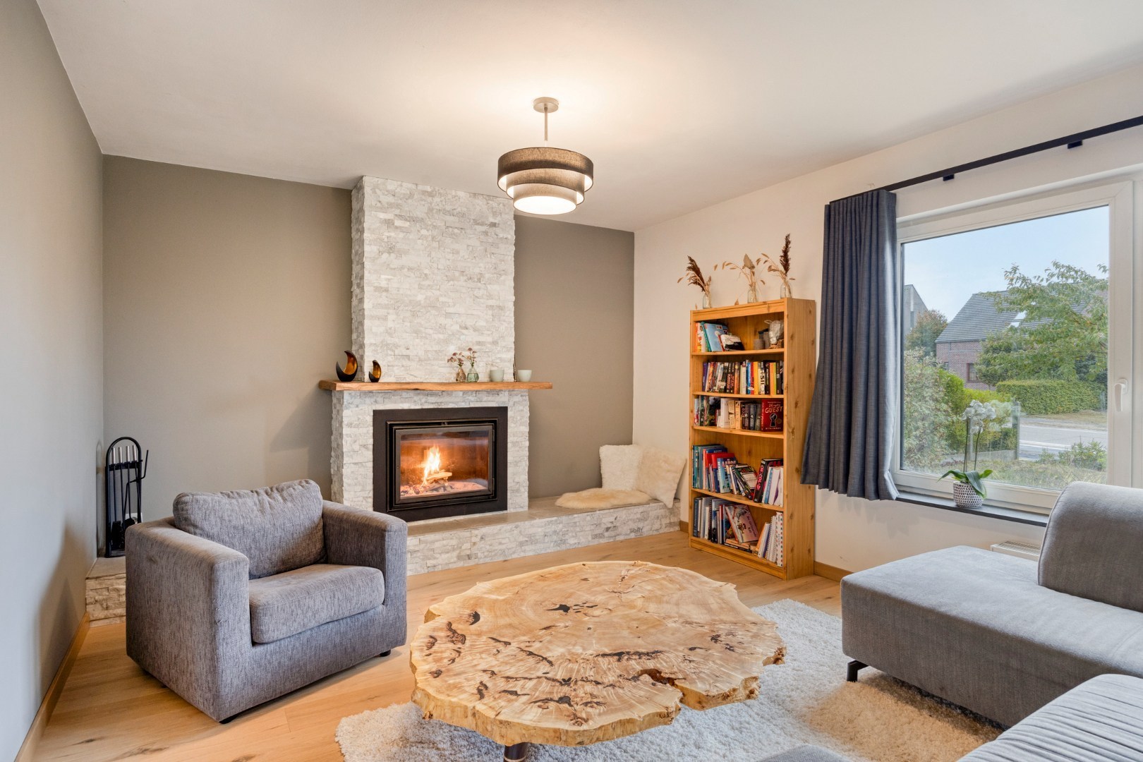 Open bebouwing met 4 slaapkamers, bureau, garage en prachtige tuin in Boutersem – EPC 158 kWh/m² - bewoonbare opp. 282 m² 