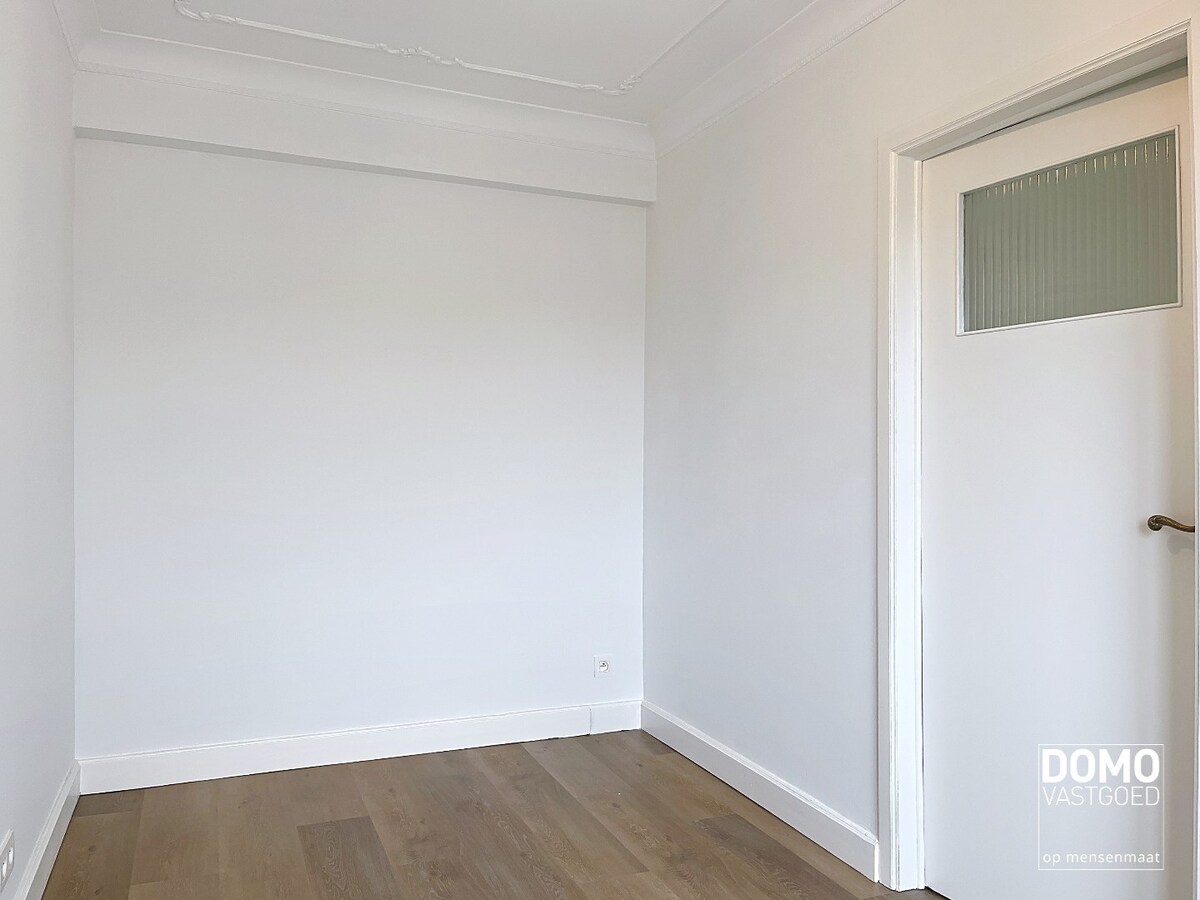 RECENT GERENOVEERDE WONING TE HUUR OP WANDELAFSTAND VAN HET CENTRUM VAN HASSELT 