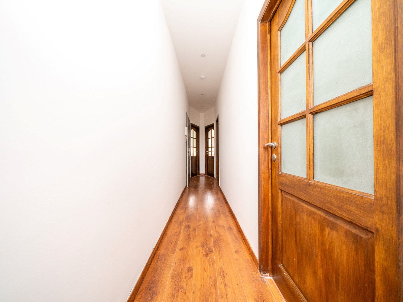 Ruim appartement met 2 slaapkamers en balkon 