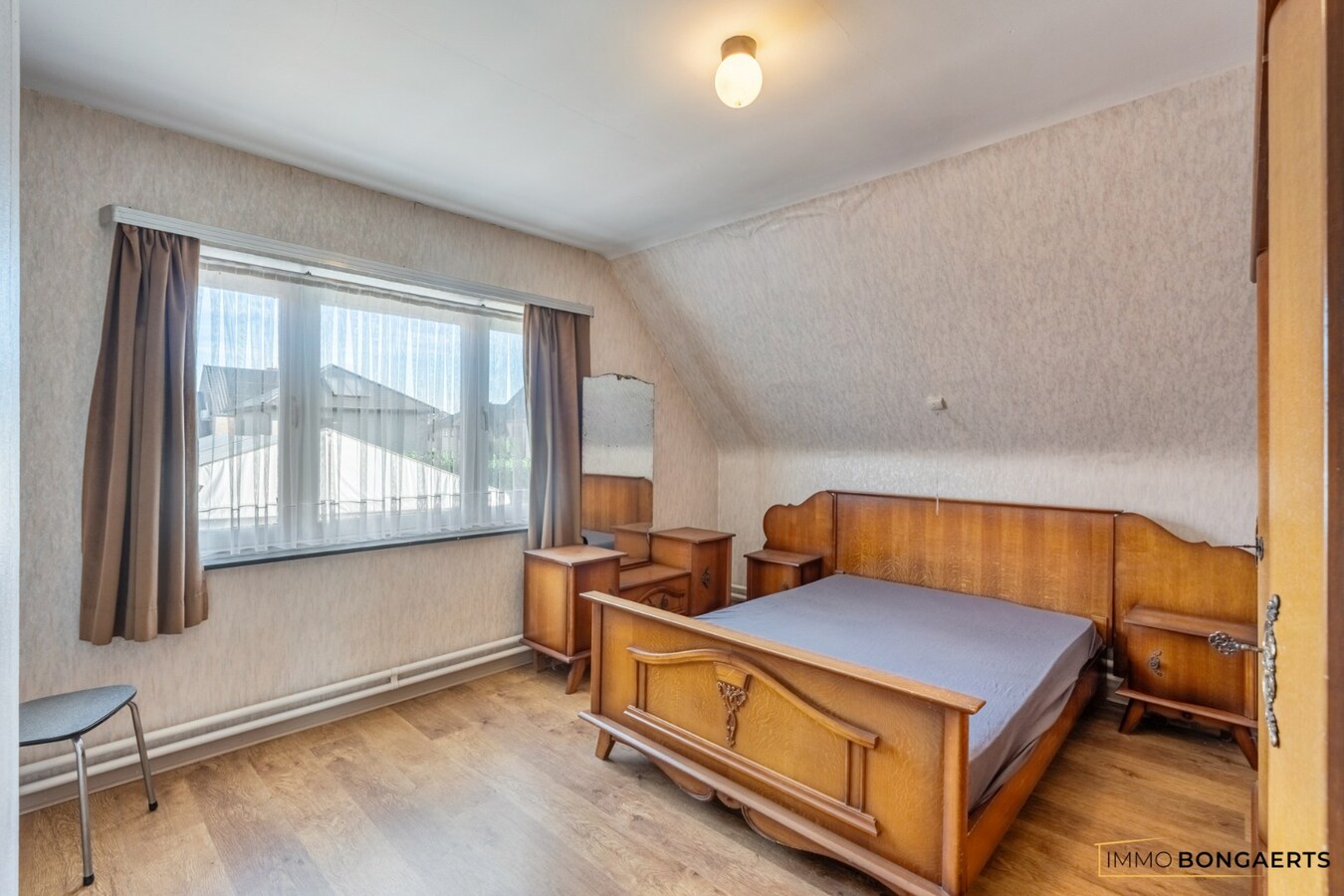 Vrijstaande woning met 3 slaapkamers 